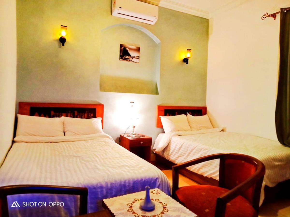Carpet Alaadein Pyramids View Hotell Kafret el-Gabal Exteriör bild