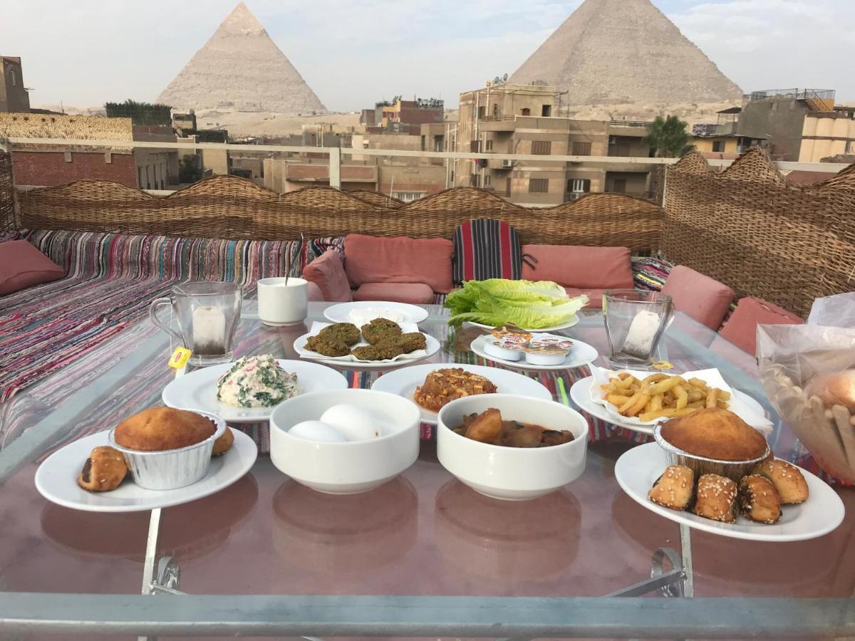 Carpet Alaadein Pyramids View Hotell Kafret el-Gabal Exteriör bild